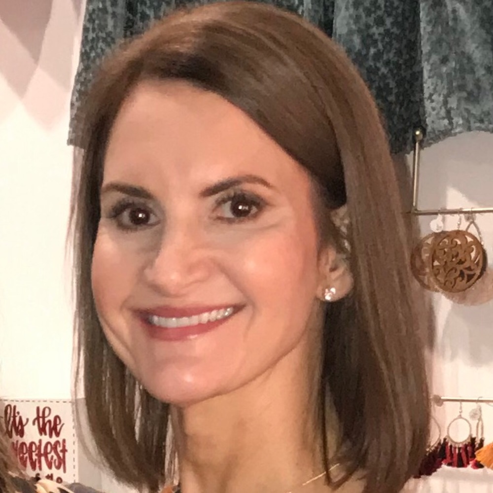 Meet your Posher, Suzanne